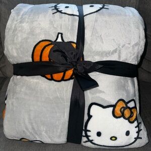 Hello Kitty Fall Pumpkin Blanket